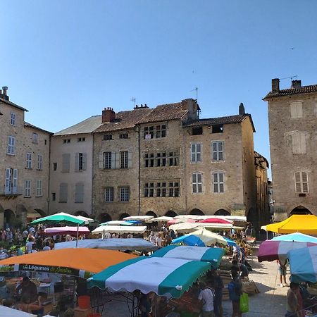ヴィルフランシュ・ド・ルエルグLe Petit Saint-Georges, Centre Historiqueアパートメント エクステリア 写真